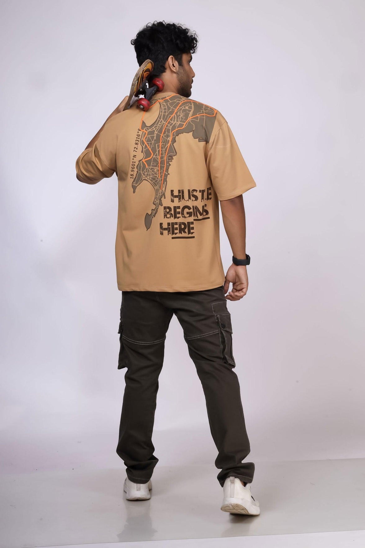 'Hustle Begins Here' Streetwear Unisex Oversized Tee - House Of Hustlers