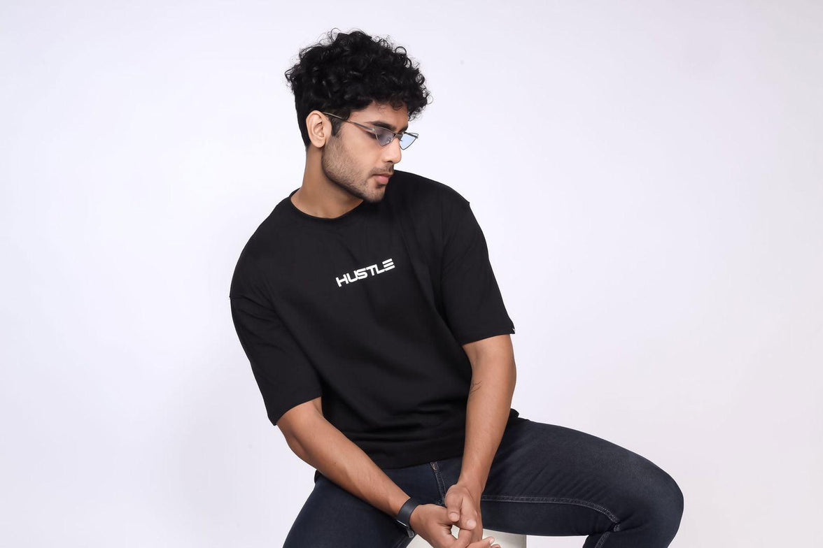 'Hustle' Black Unisex Oversized Tee - House Of Hustlers