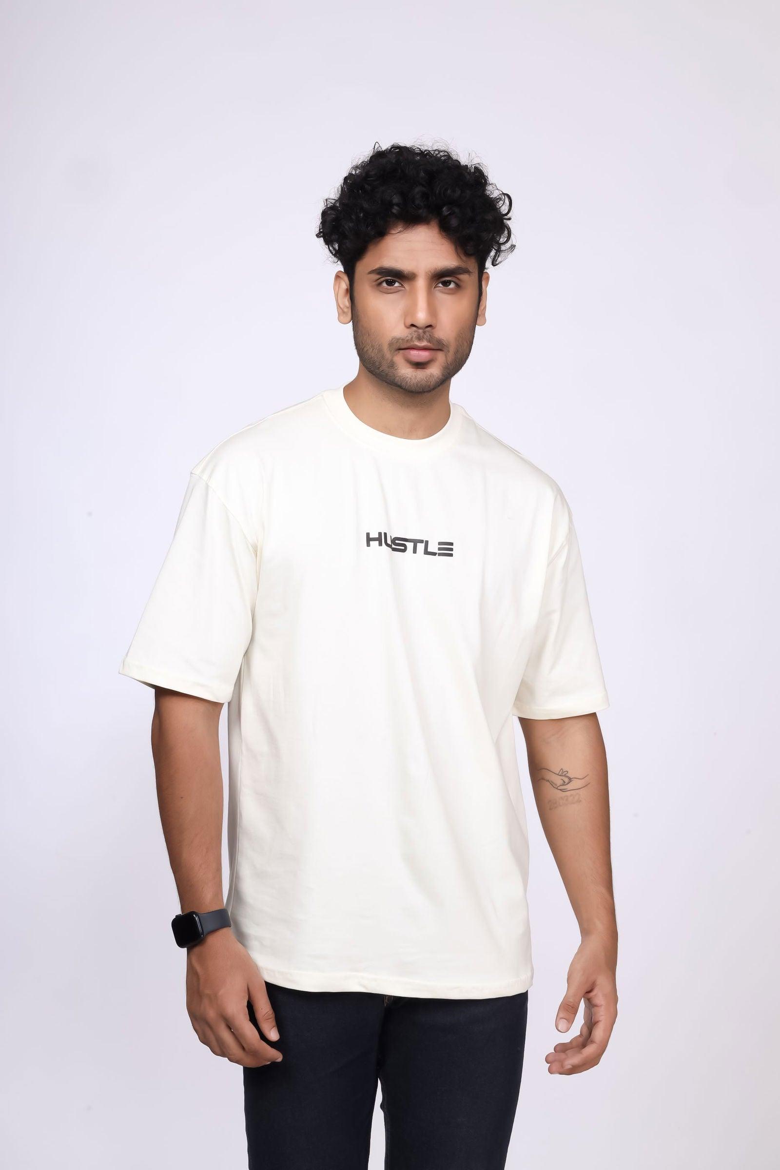 'Hustle' Off White Unisex Oversized Tee - House Of Hustlers