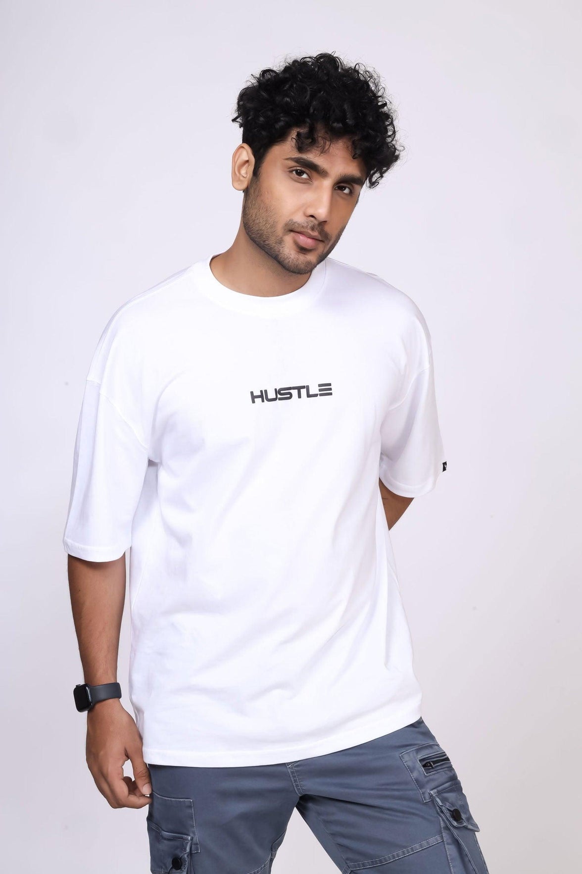 'Hustle' White Unisex Oversized Tee - House Of Hustlers